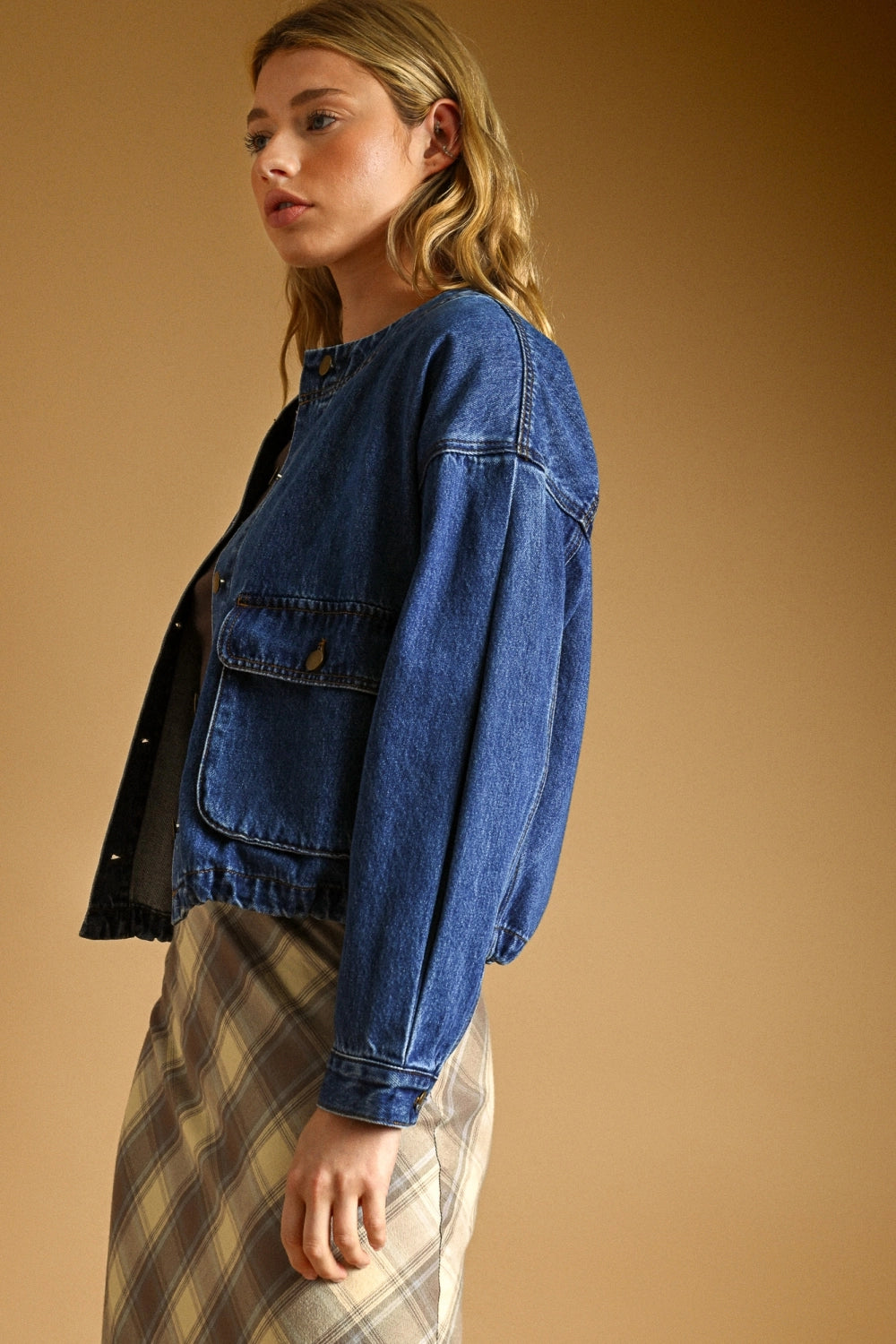 Round Neck w/Pocket Front Denim Jacket