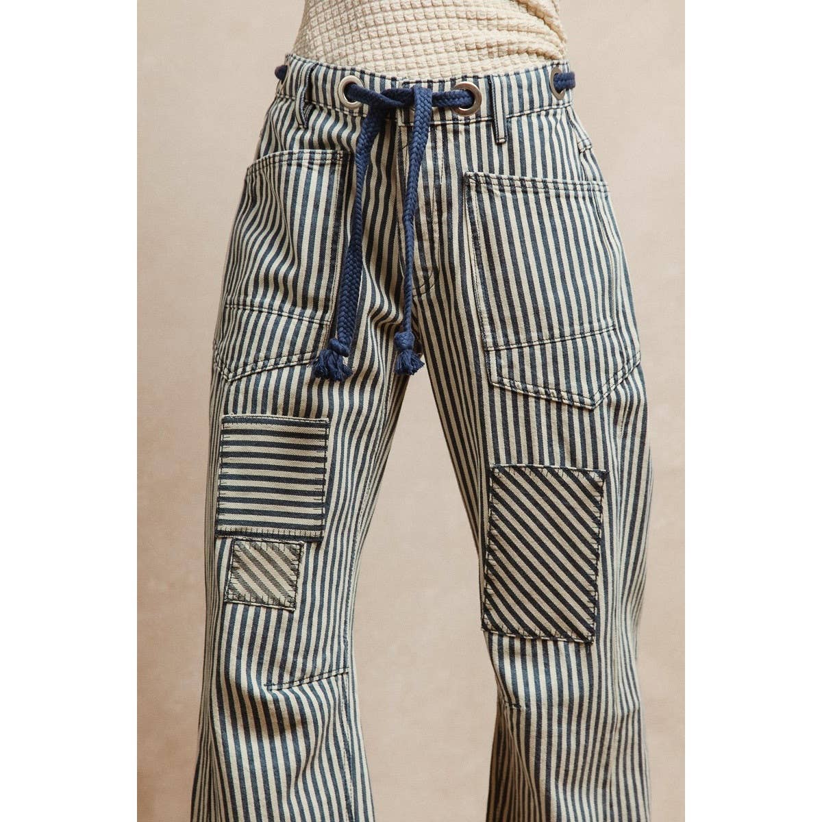 STRIPED TWILL BARREL PANTS