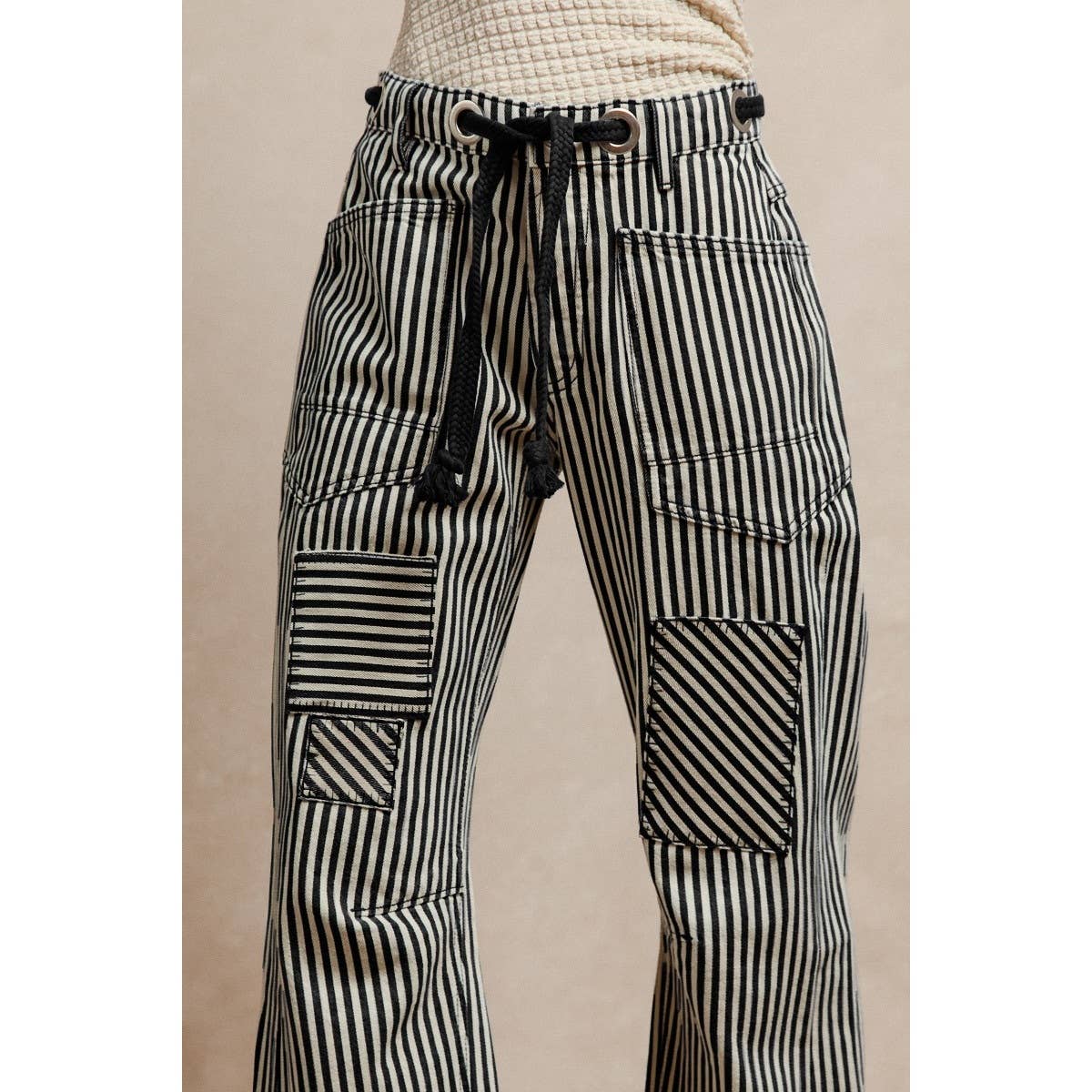 STRIPED TWILL BARREL PANTS
