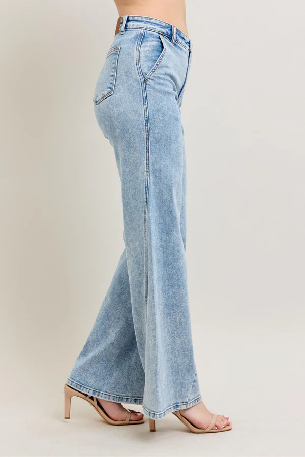 Judy Blue Stone Wash Retro Wide Fit with Skewed Inseam