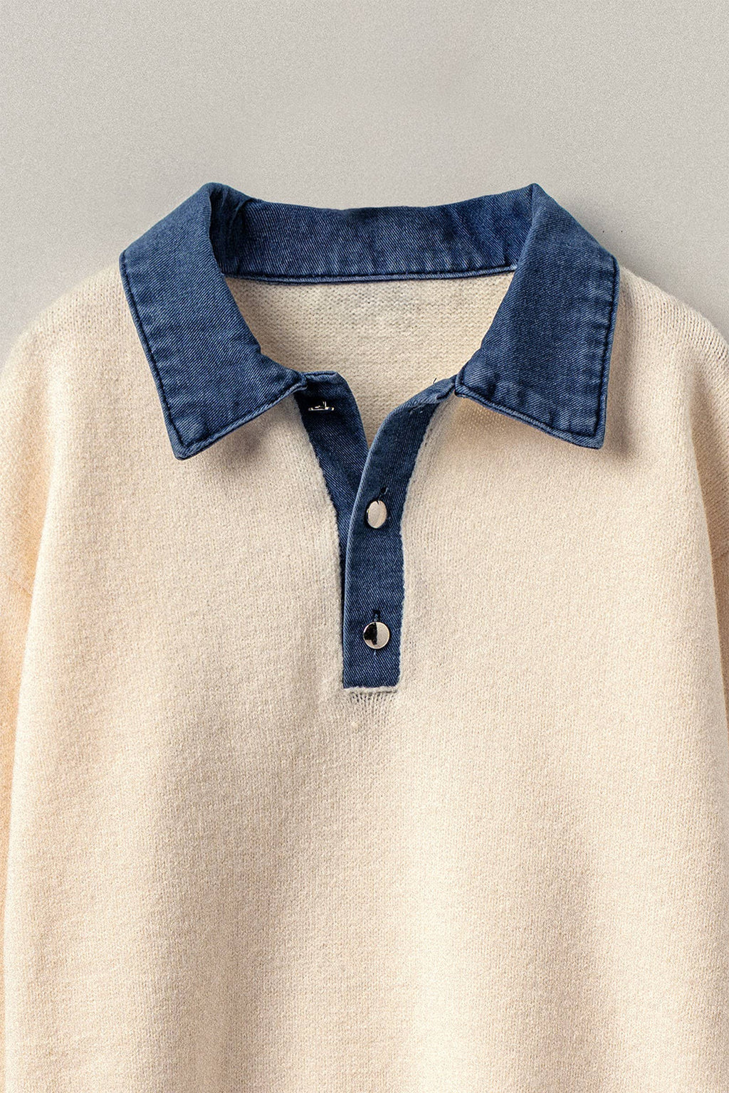 Denim Collar Contrast Button Knit Pullover