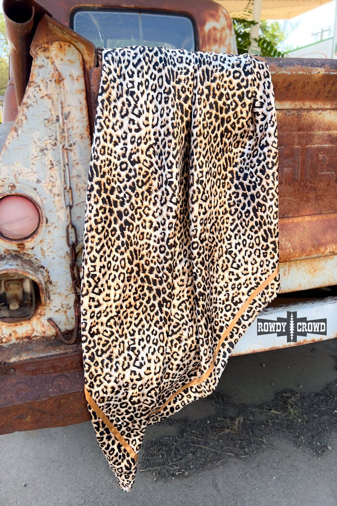 Leopard Wild Scarf