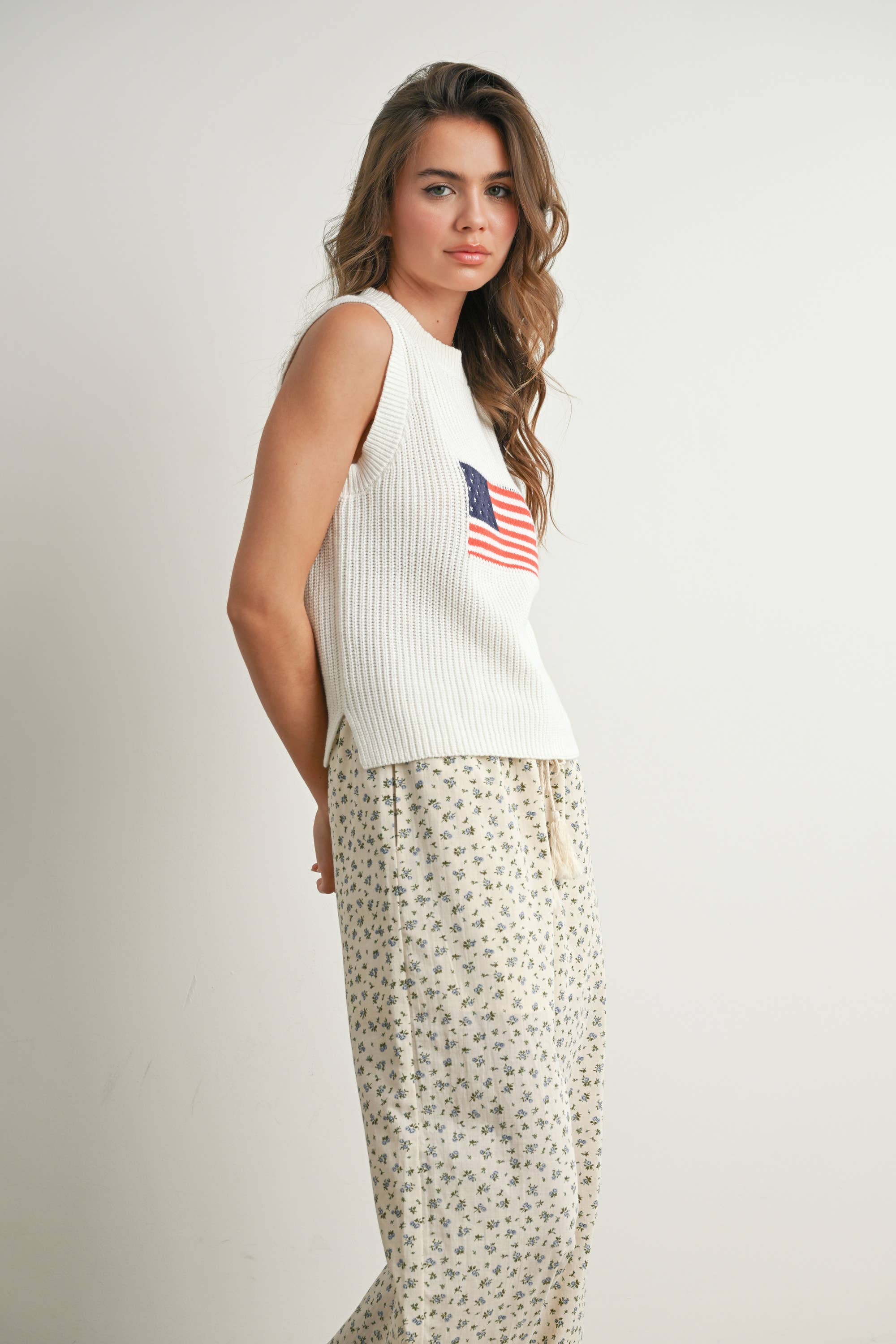 Flag Sleeveless Sweater