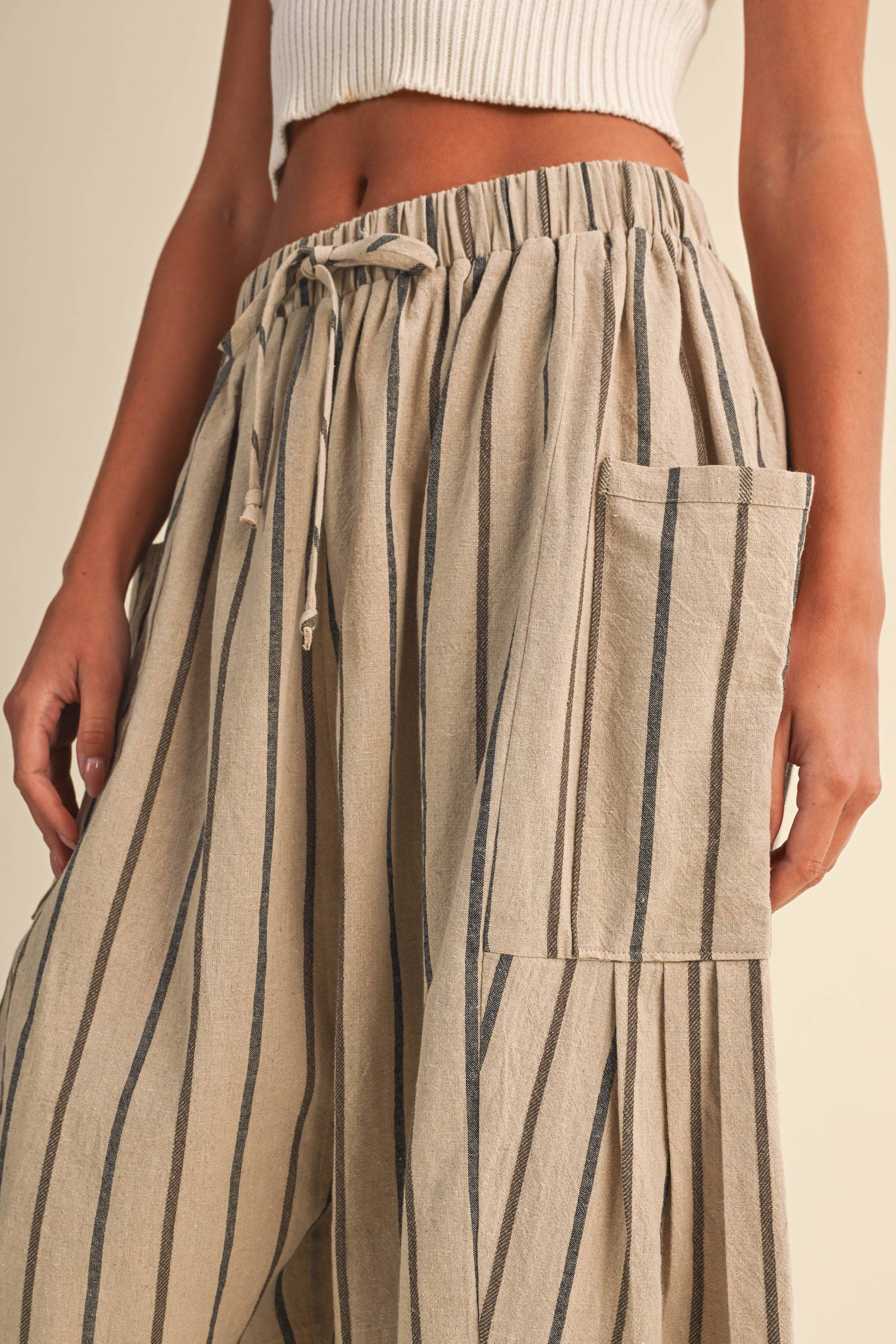 Striped Side Pocket Cropped Pant