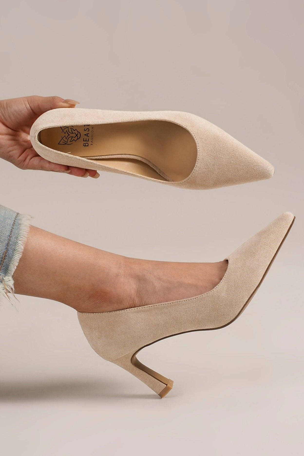 Pointed-Toe Mid-Heel Pumps