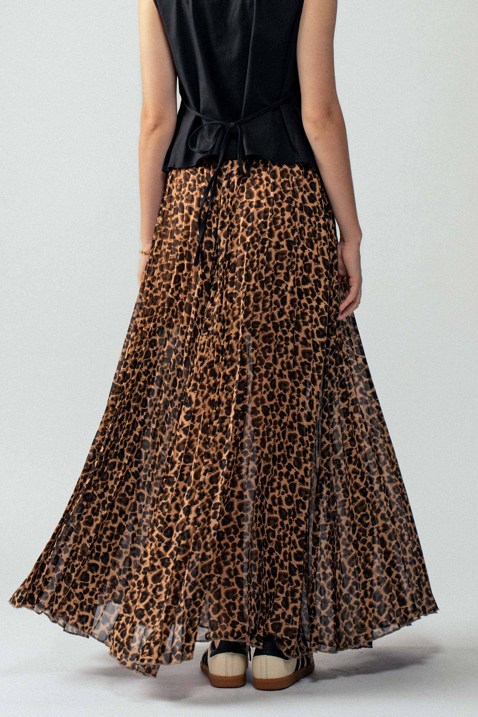 Sophisticated Leopard Print Pleated Flowy A Line Midi Skirt