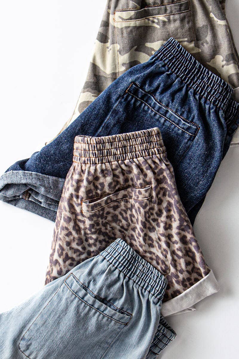 Spring Elastic Waist Cuffed Print Shorts