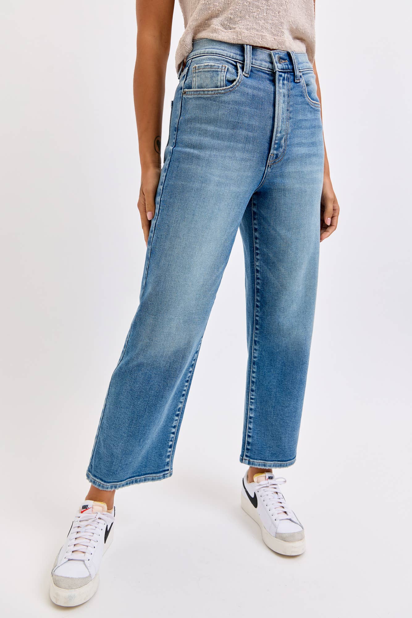 Super High Rise Crop Dad Jean