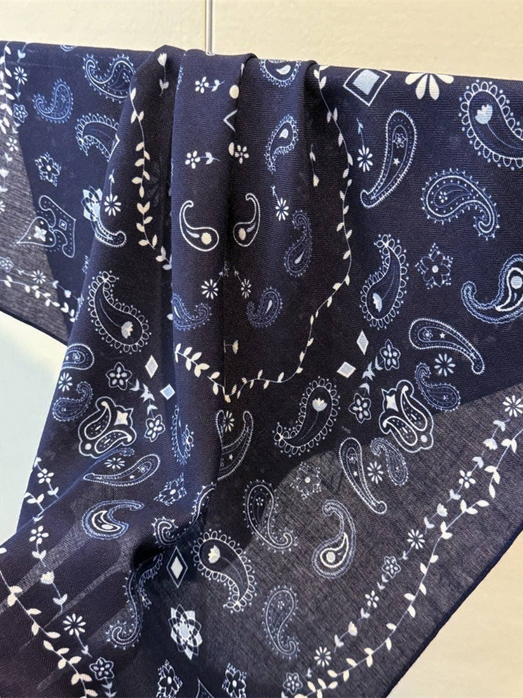 Scarvii - Paisy Scarf