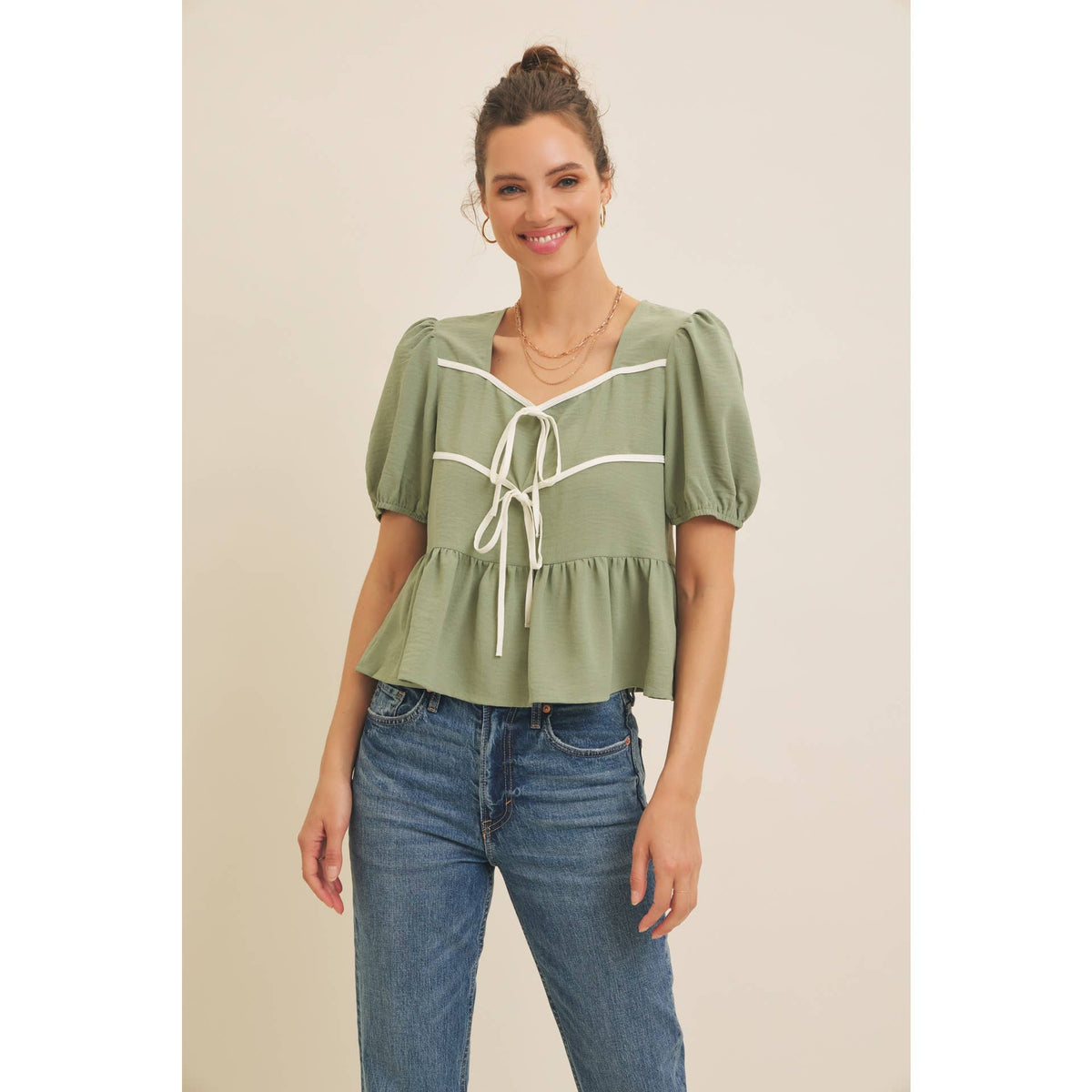 Sweetheart Babydoll Blouse with Contrast Binding Bow