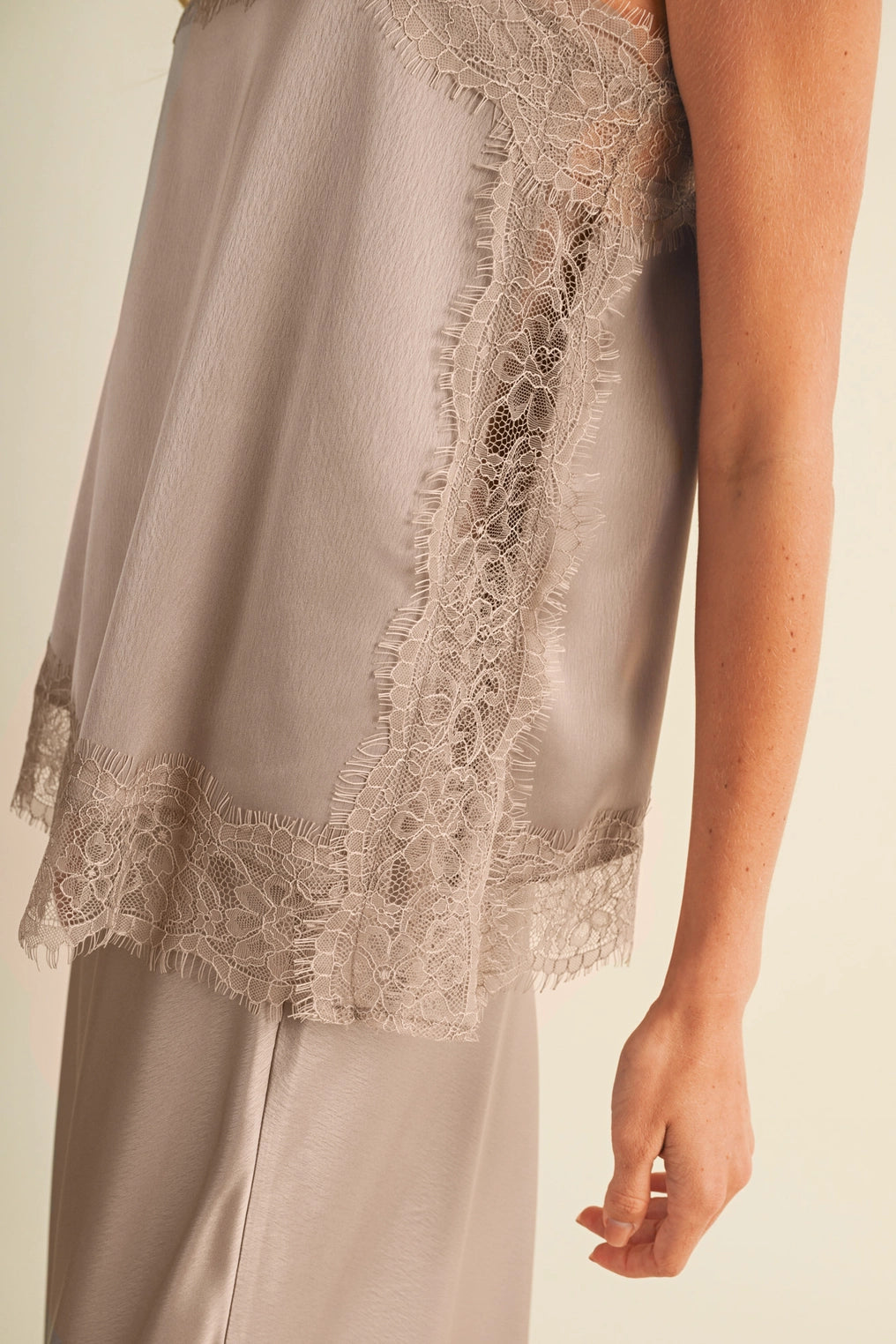Scallop Lace Satin Cami