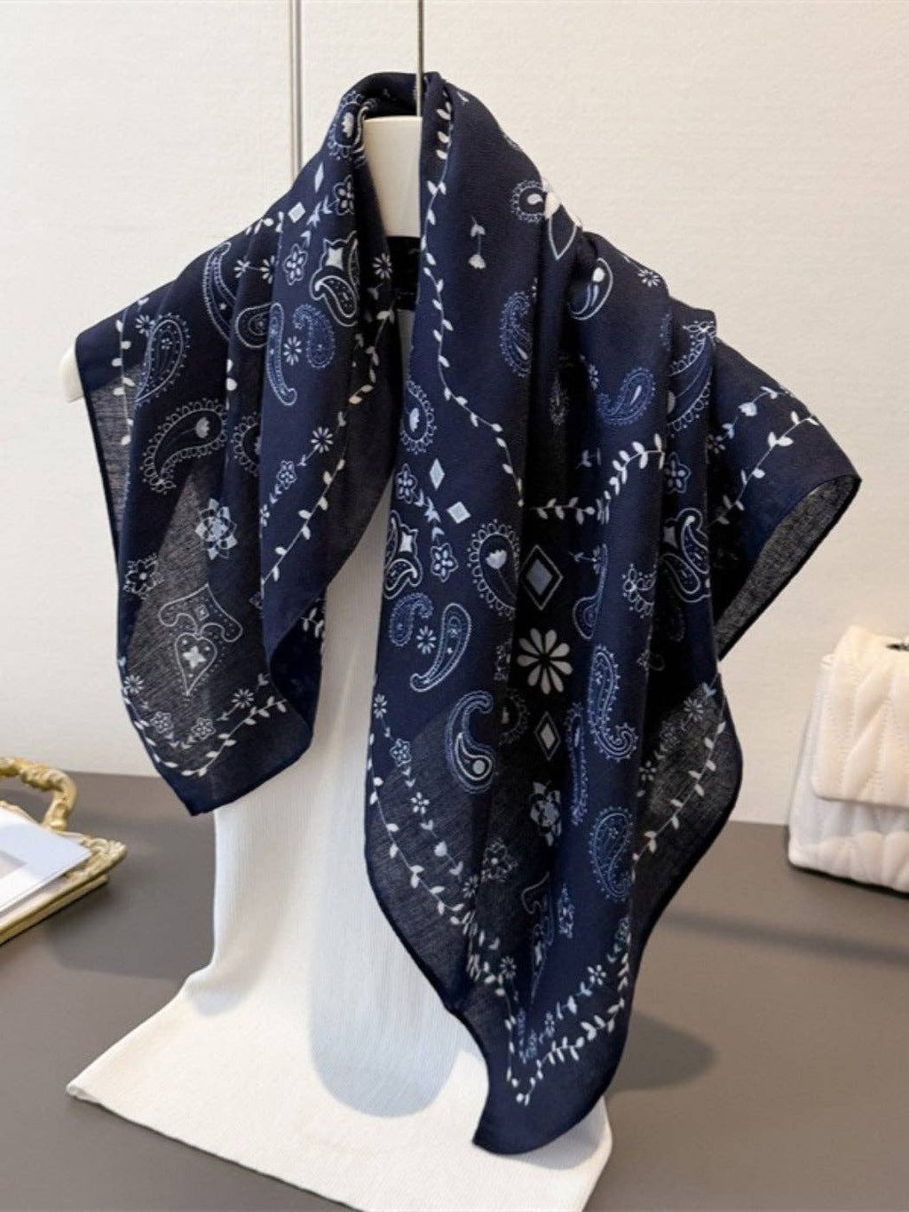 Scarvii - Paisy Scarf