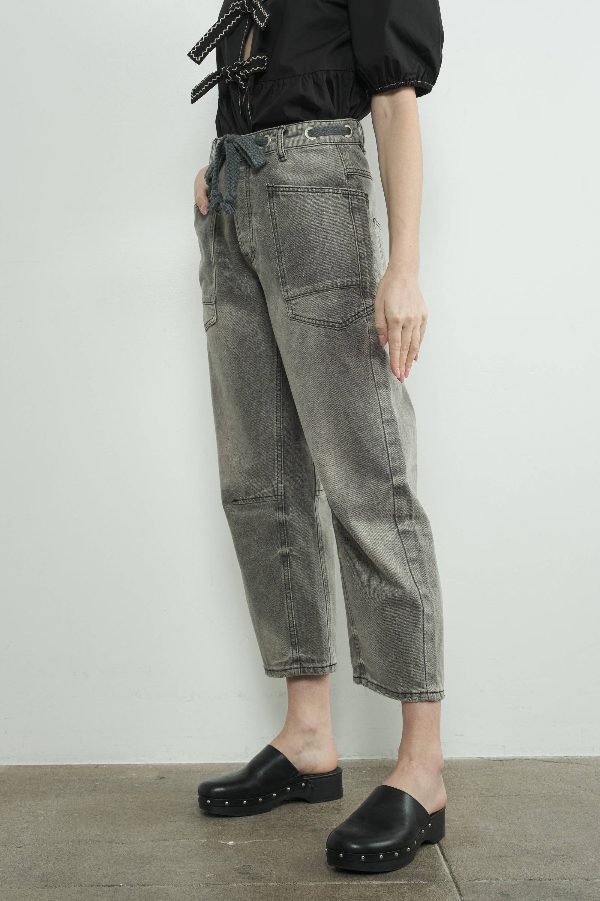 Barrel Denim Pants With Eyelet Waist