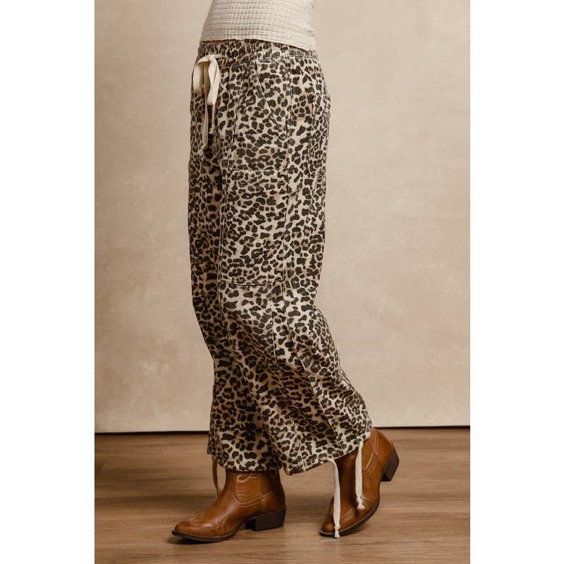 LEOPARD PRINT DRAWSTRING PANTS