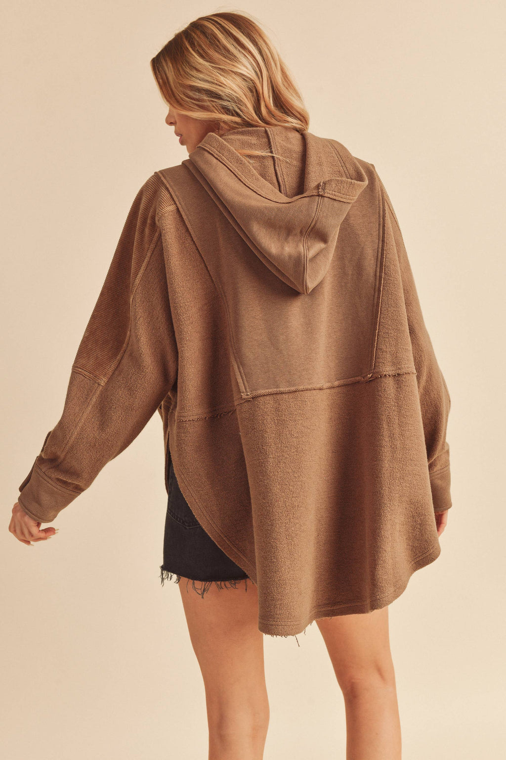 Dove Pullover