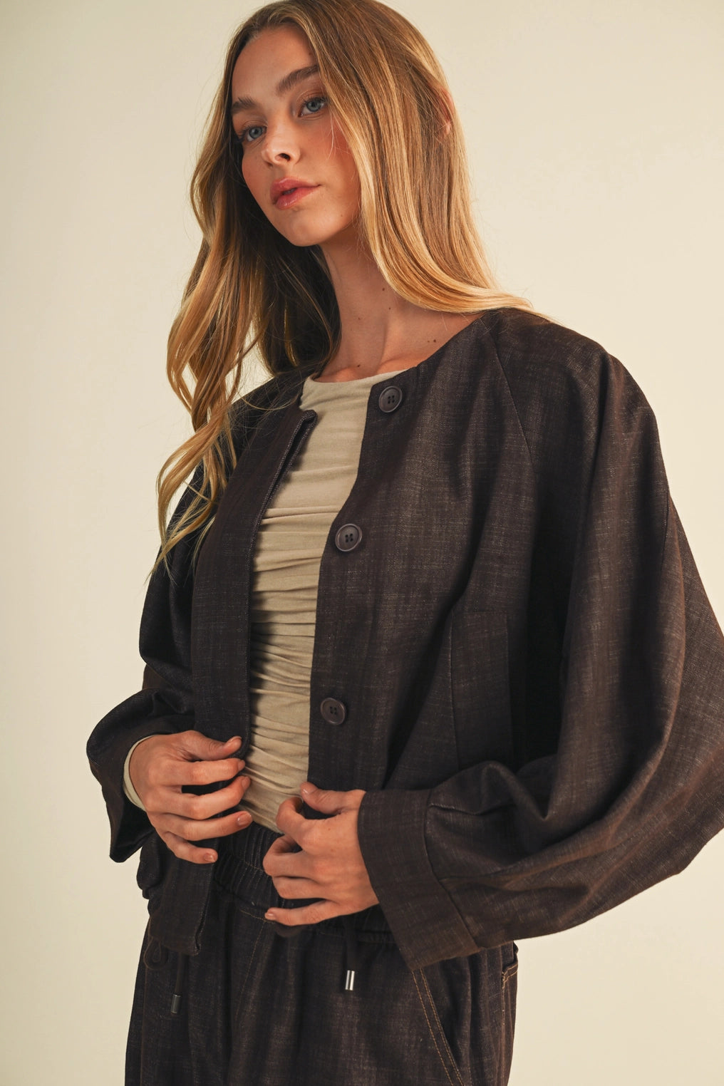 Collarless Volume Sleeve Denim Jacket