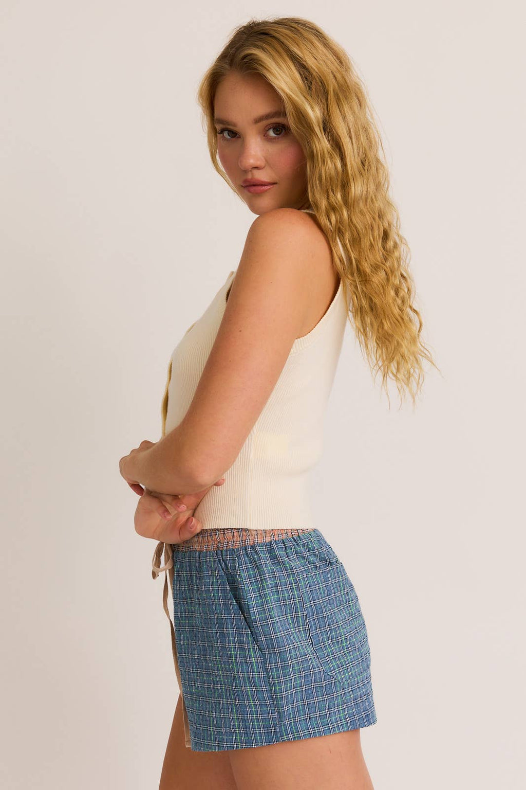 Sleeveless Round Neck Button Down Ribbed Sweater Top