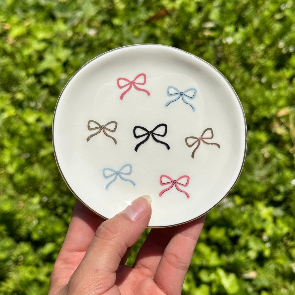 Round Trinket Tray - Multicolor Bows