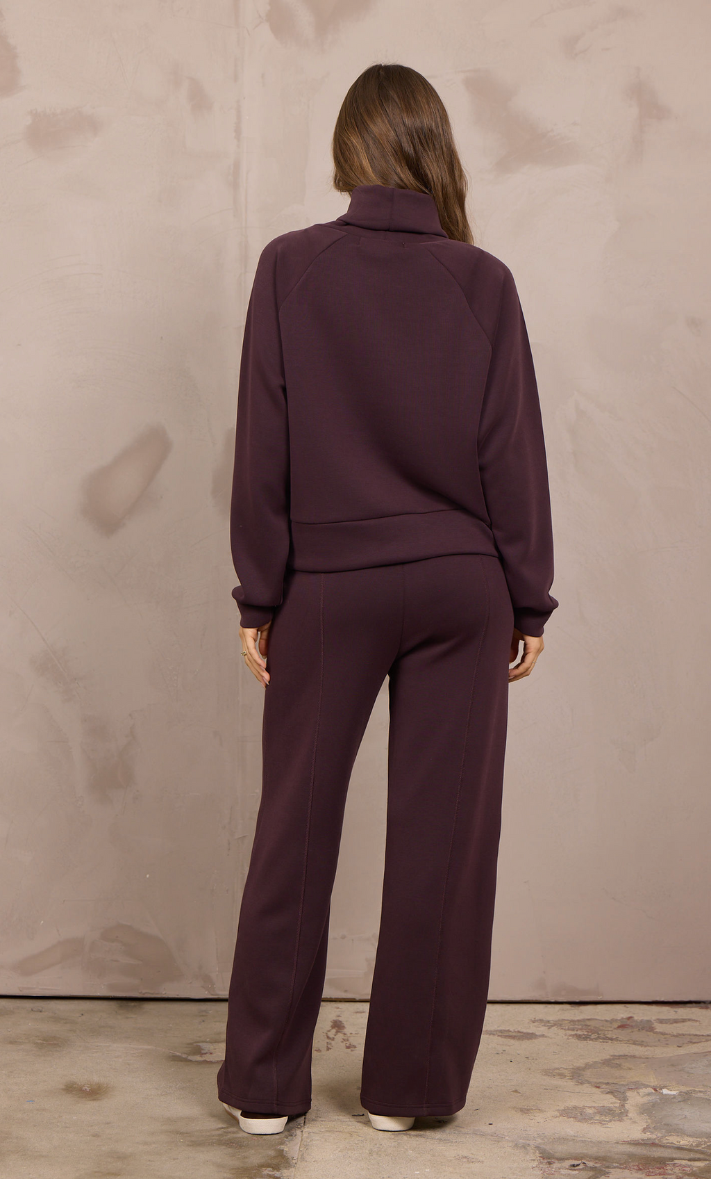 Bordeaux Luxe Cloud Fleece Neck Sweatshirt