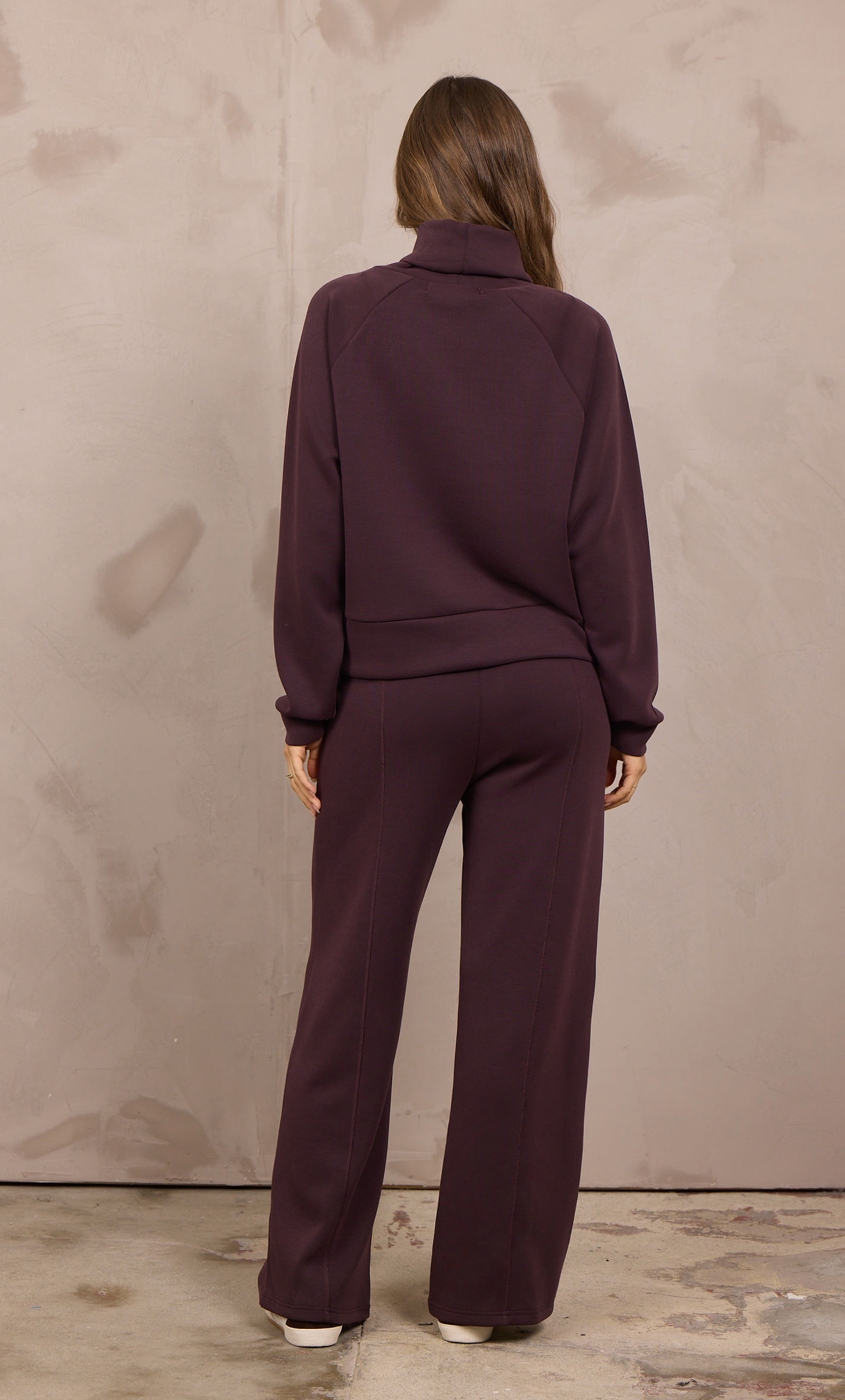 Bordeaux Luxe Cloud Fleece Neck Sweatshirt