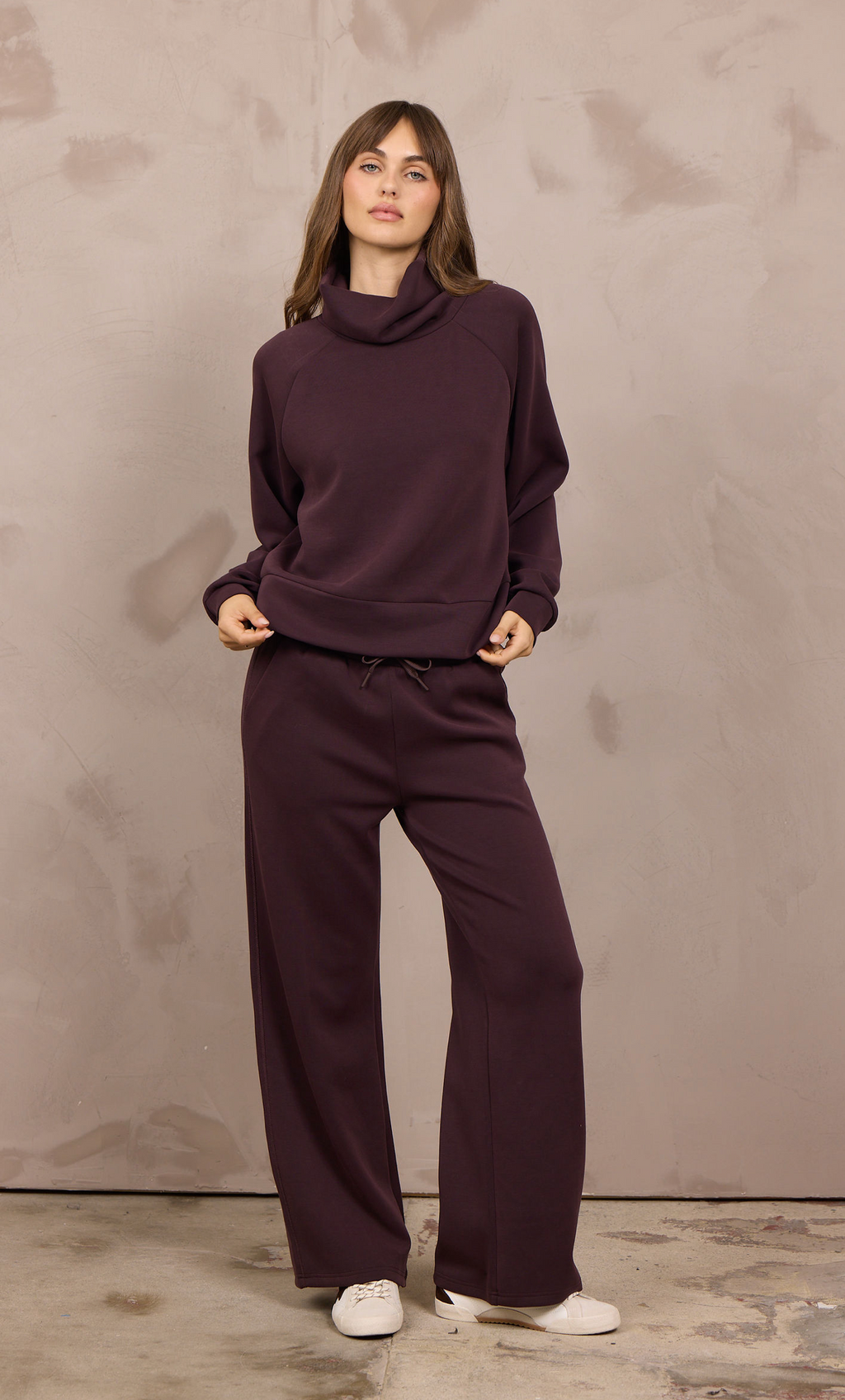 Bordeaux Luxe Cloud Fleece Neck Sweatshirt