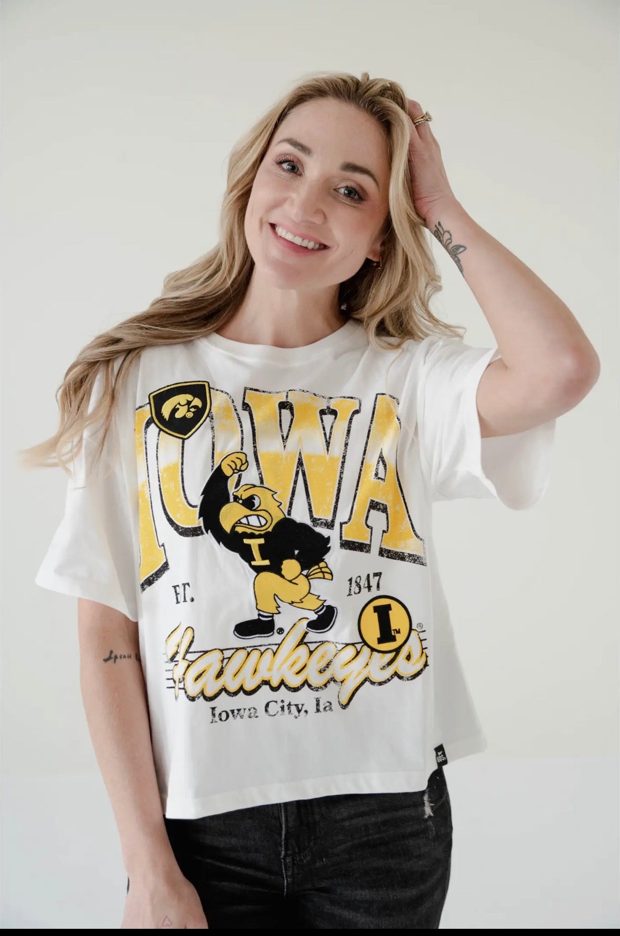 Hawkeye Cropped Band Tee