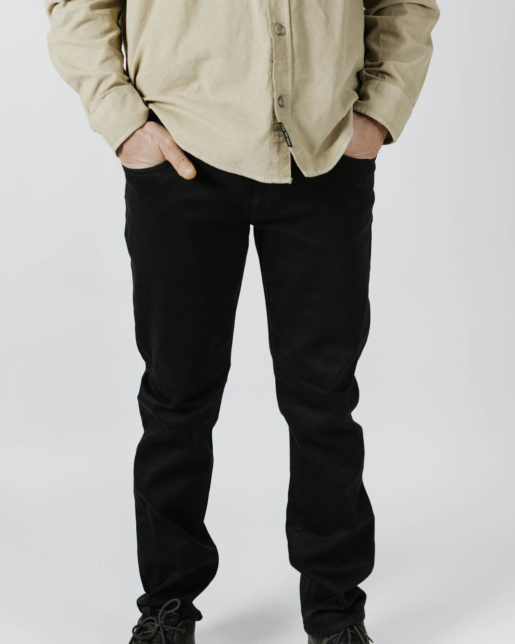 Baru Knit Straight Fit Denim