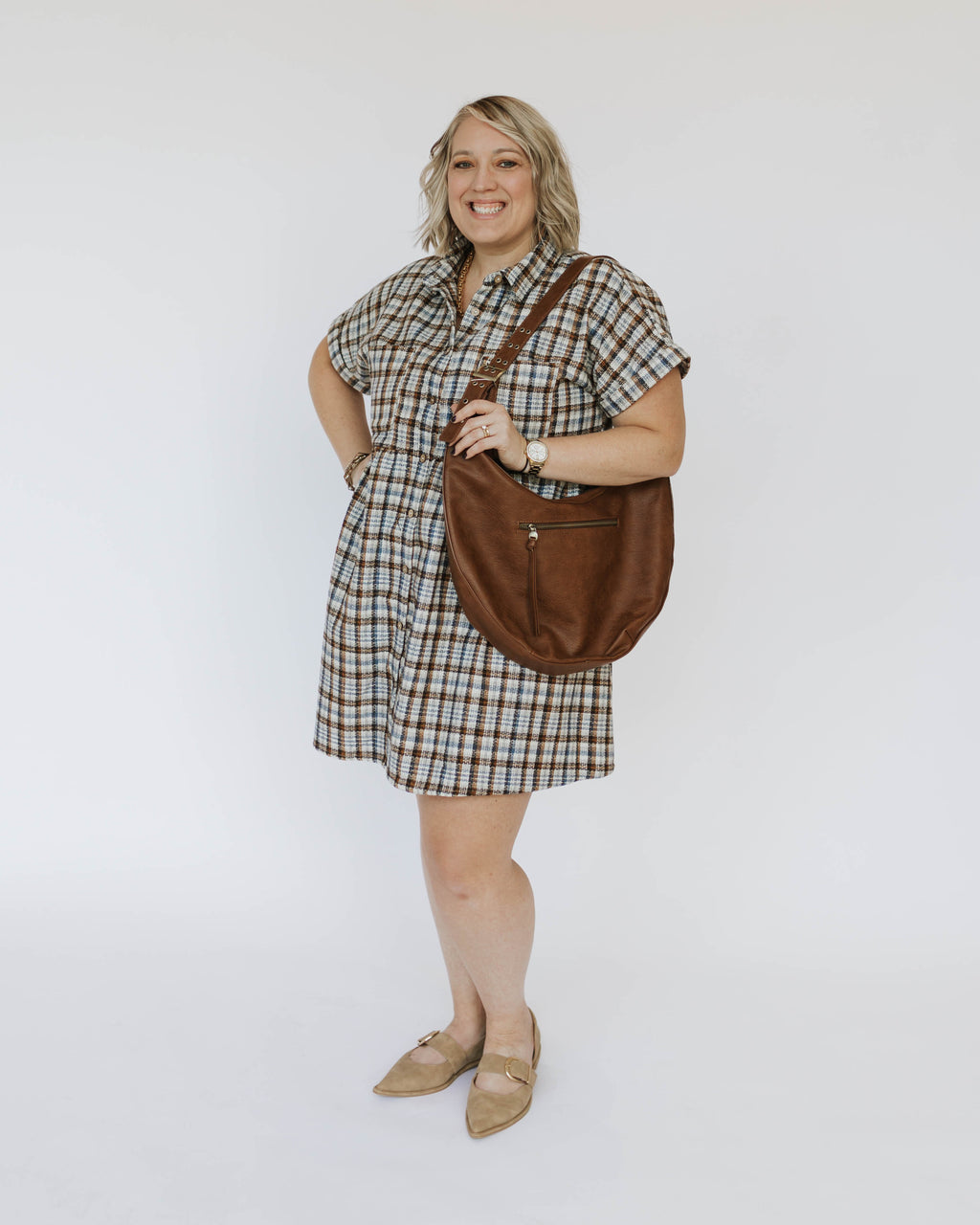 Romeria taupe buckled flat