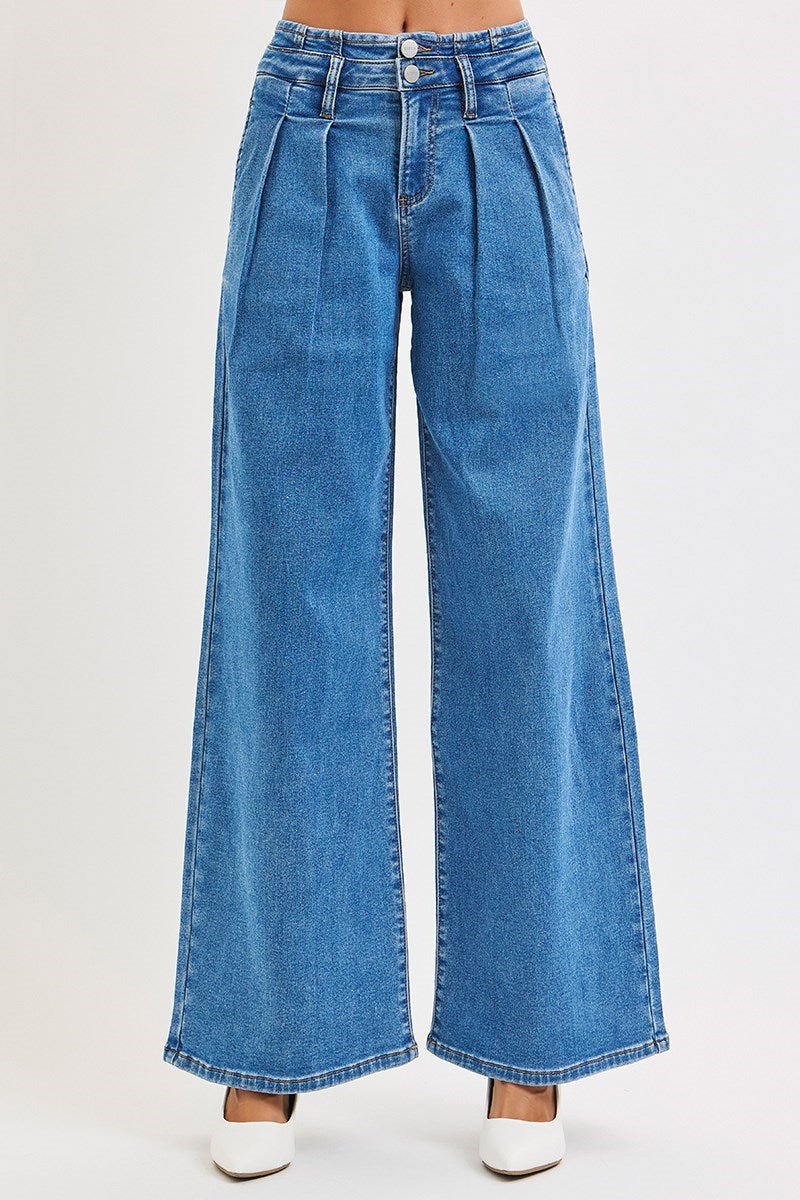 Risen Mid Rise Fit Wide Leg with Pleated Detail Jeans