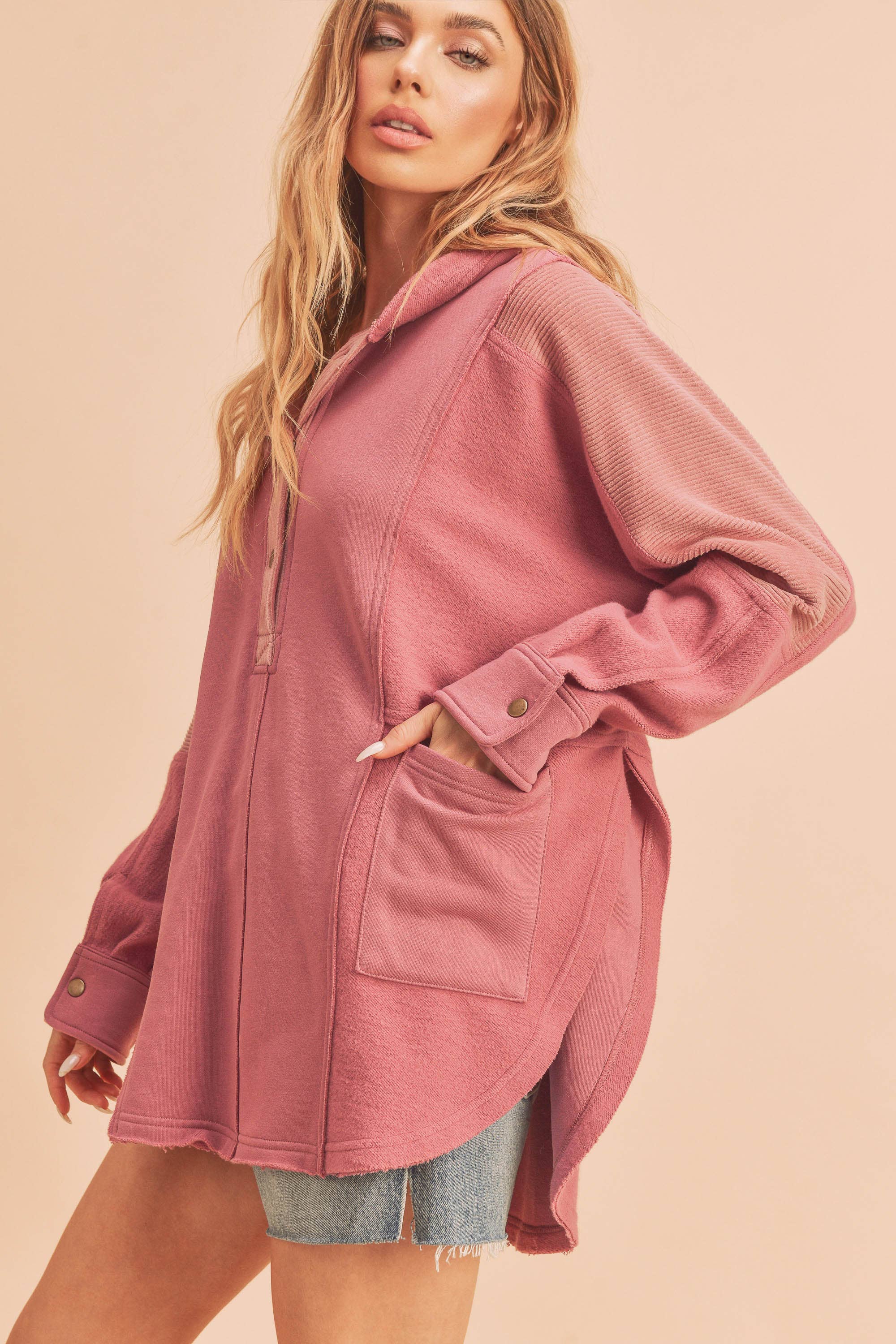 Dove Pullover