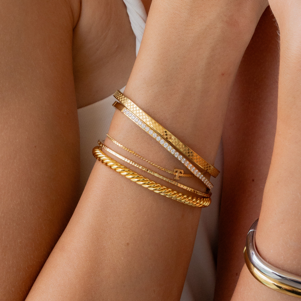Dainty Initial Bracelet