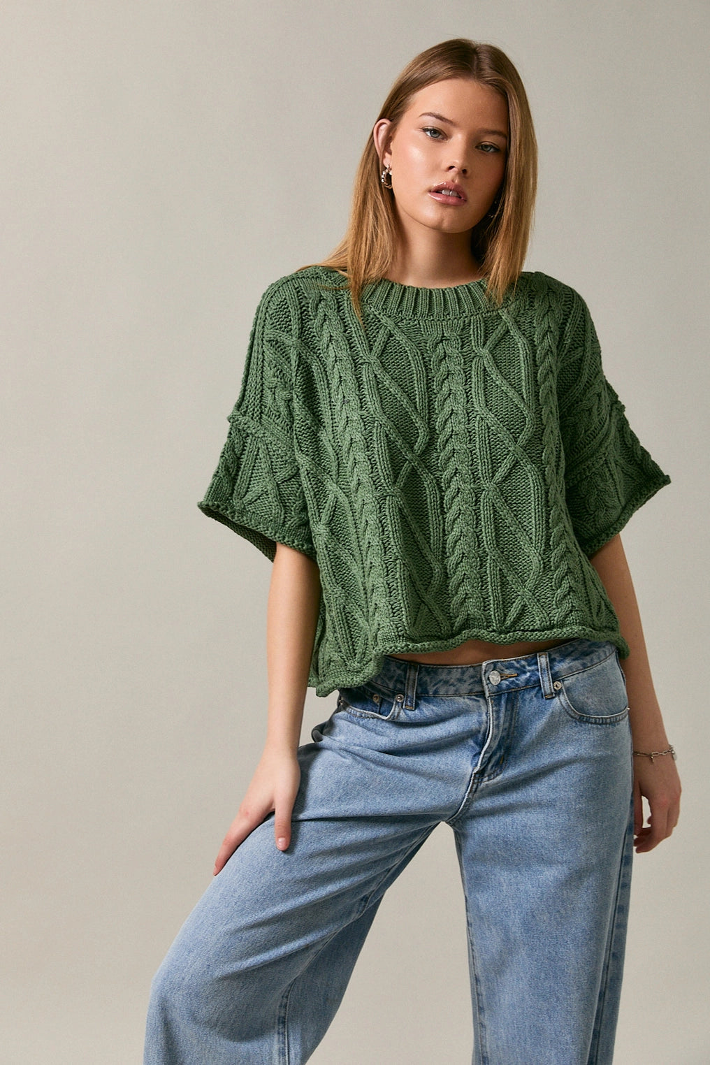 Cable Knit Short Sleeve Crew Neck Sweater Top