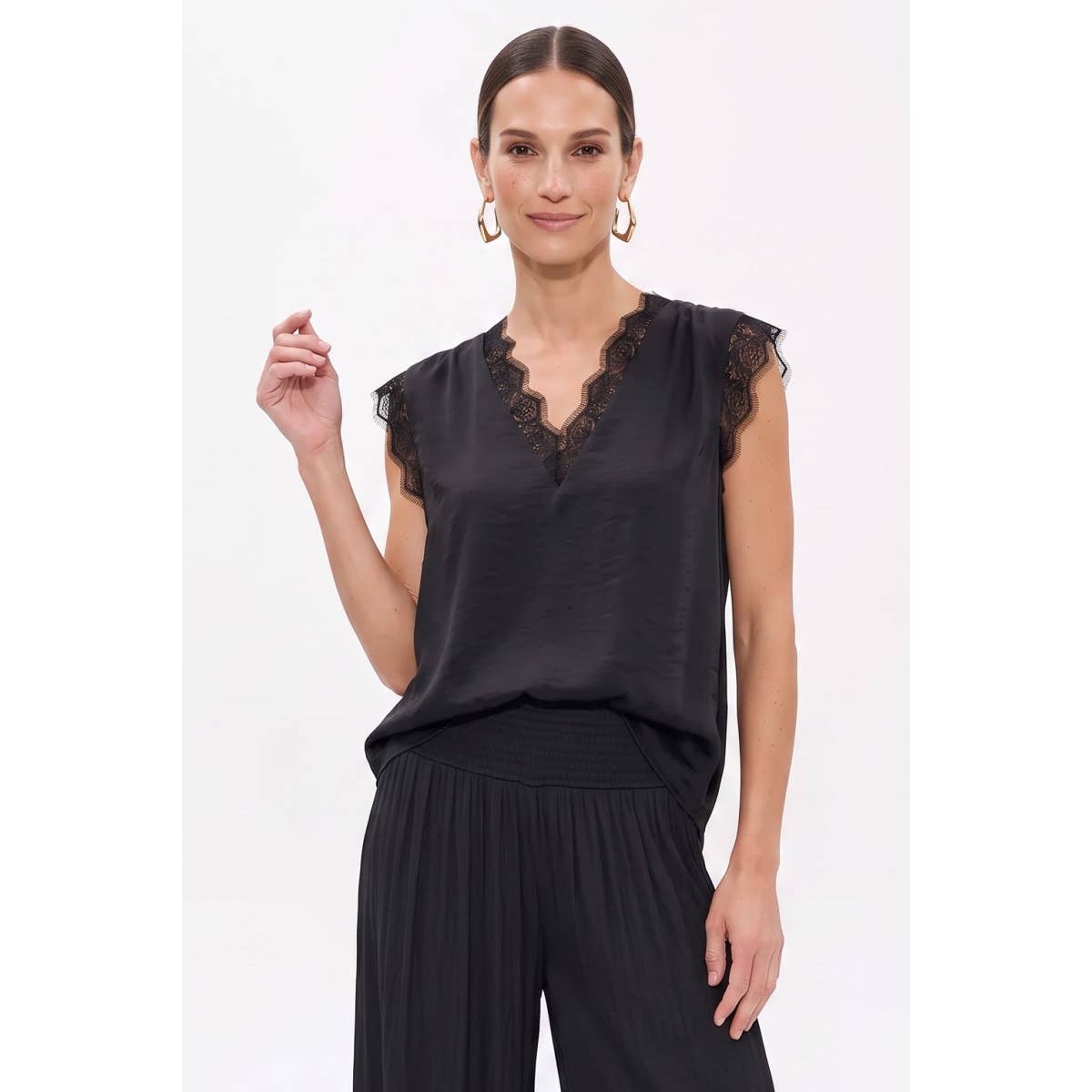 Neck Lace Trim Sleeveless Blouse