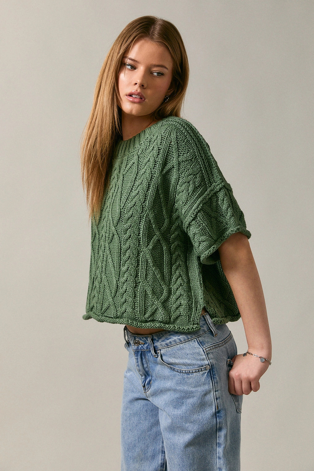 Cable Knit Short Sleeve Crew Neck Sweater Top