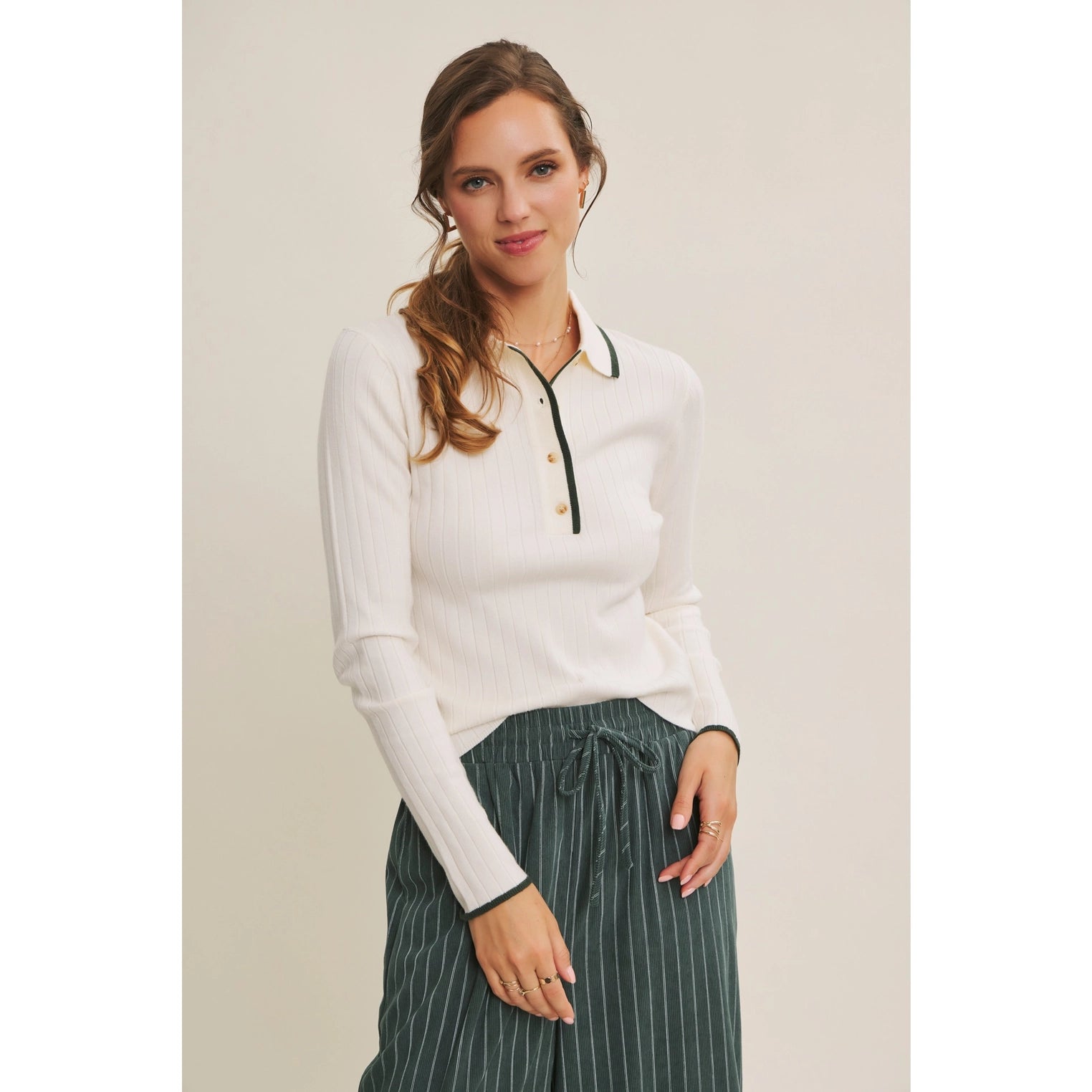 Quietly Elegant Viscose Blend Contrast Ribbed Sweater Polo